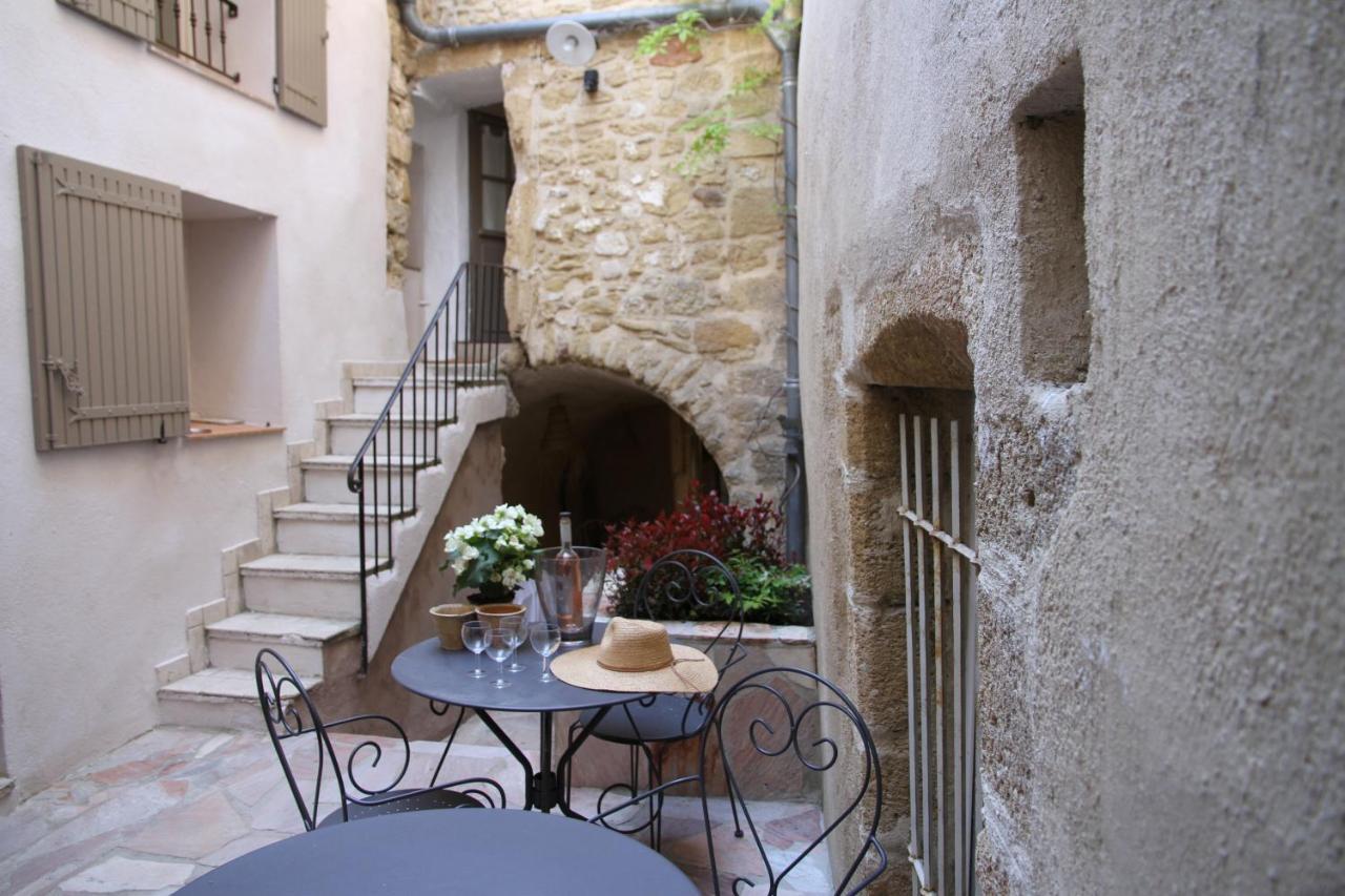 Le Passage Apartment Lourmarin Exterior photo